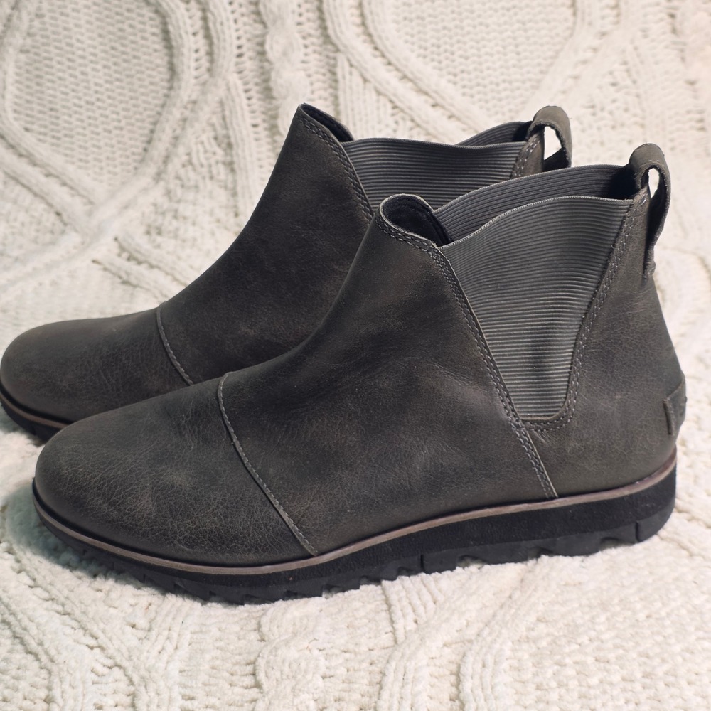 Sorel Harlow Chelsea Boots Gray Leather Waterproof Ankle Booties Womens 7.5 - Picture 2 of 6